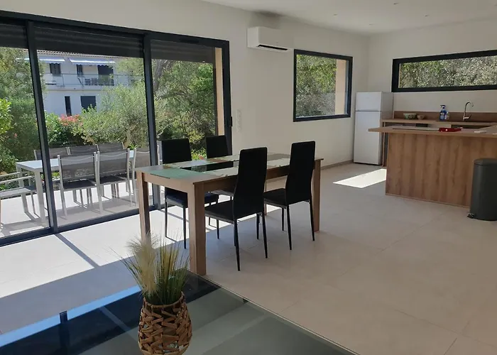 Villa Chene Calme Et Serenite Boulouris Secteur Residentiel